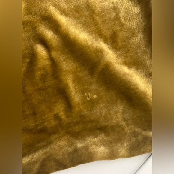 Pier 1 Moss Green Ombre Velvet Set Of Two Matching Throw Pillow Cases 16'x16" - Picture 7 of 7